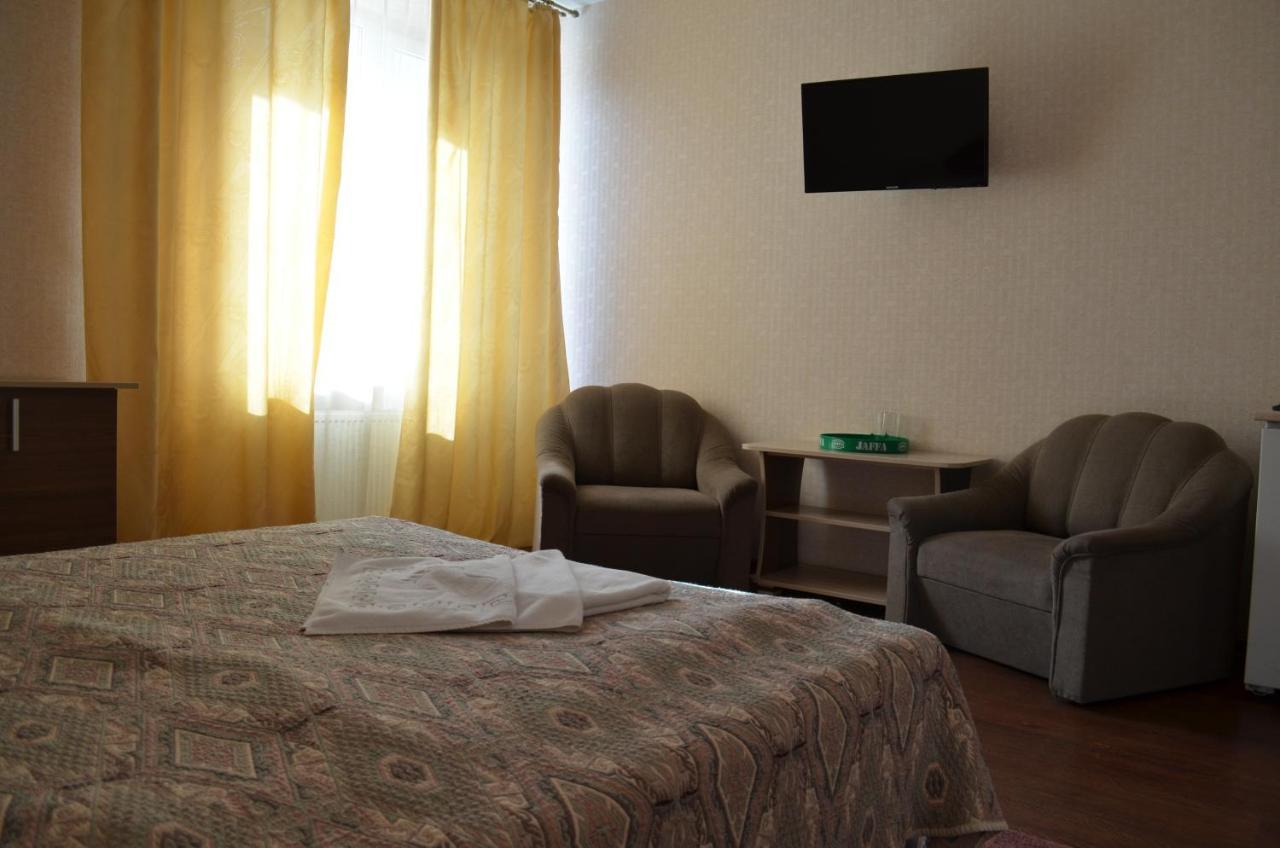 Gostiniy Dvor Hotell Vinnytsia Exteriör bild